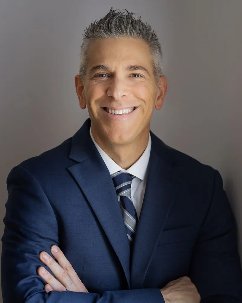 Chiropractor Wallingford CT - David DeRosa